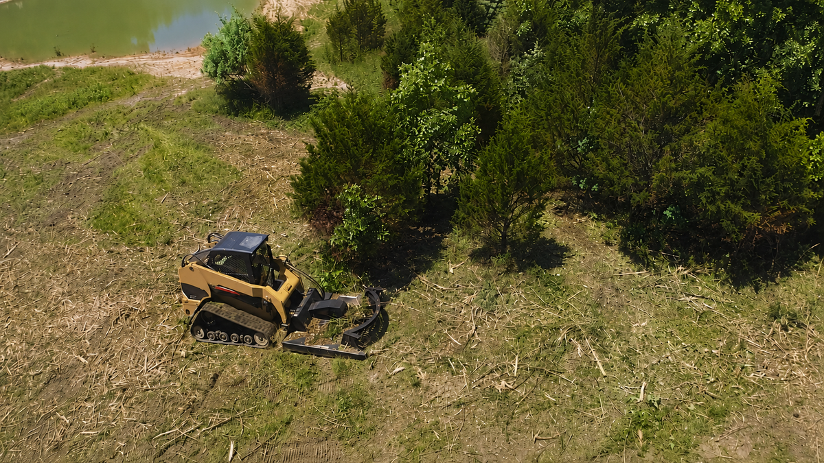 How to Match Your Skid Steer Brush Cutter Size to Your Machine's Hydraulic Flow?