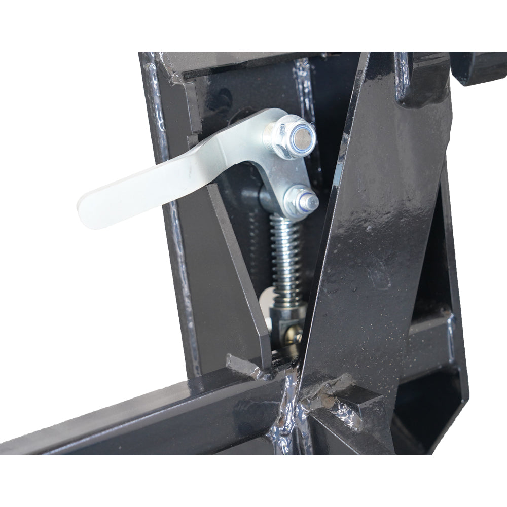 attachMan Quick Tach Adapter Global EURO to Universal Skid Steer Style Mount - 1500kg Capacity